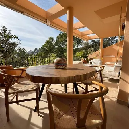 Luxury In The Golf Valley Above Puerto Banus. Apartment Marbella